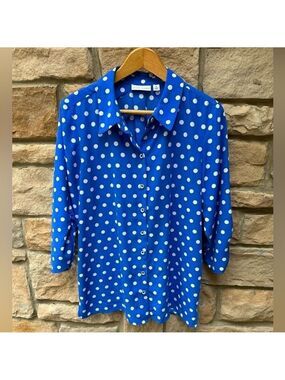 Susan Graver blue w/ white polka dots blouse 3/4 sleeve size Med Excellent shape